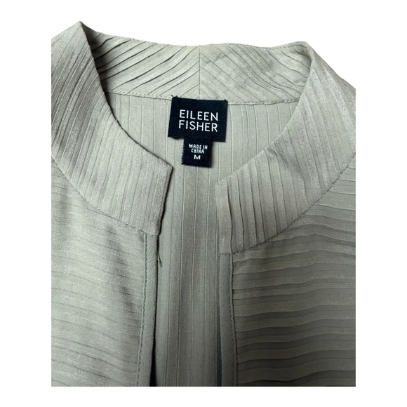 Eileen Fisher 100% Silk Pleated Top - Picture 5 of 10